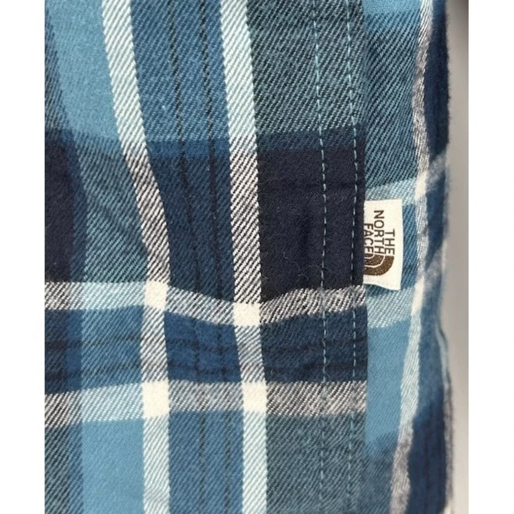 The North Face Plaid Flannel Button Down Long Sleeve Shirt Blue Men's‎ Large